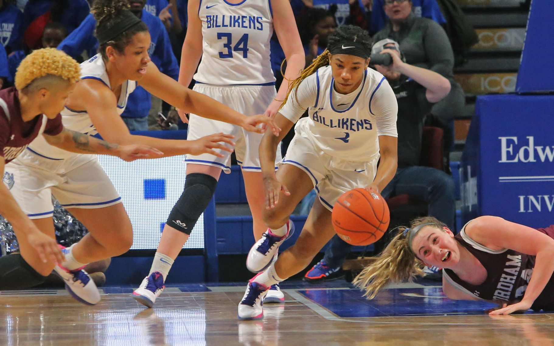 Saint Louis pulls away from Fordham in the final minutes